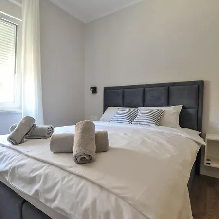 别墅 Tony's House In Garden 扎达尔