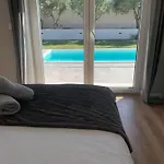 Tony's House In Garden * Zadar