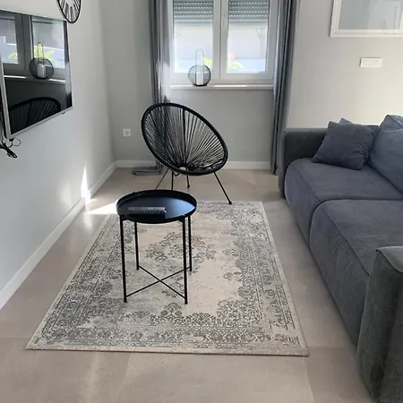 Villa Tony's House In Garden *