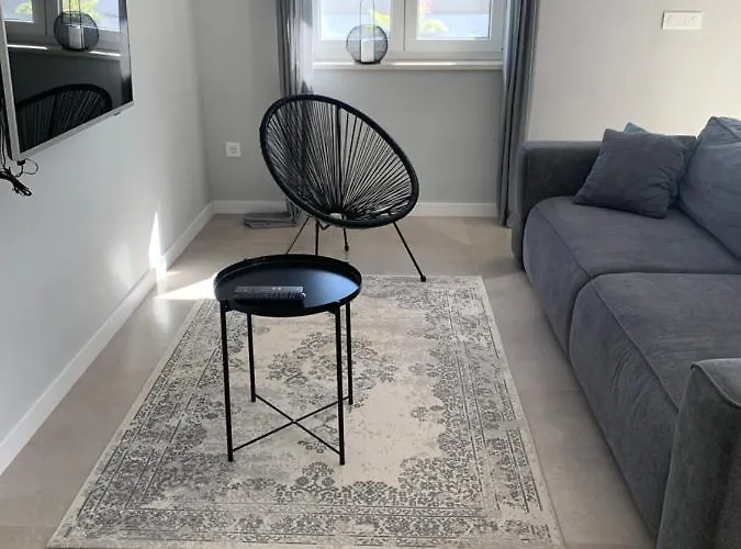 Вілла Tony's House In Garden *